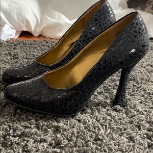 Black animal print heels